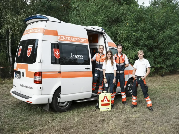 die Sanitäter sind einsatzbereit
