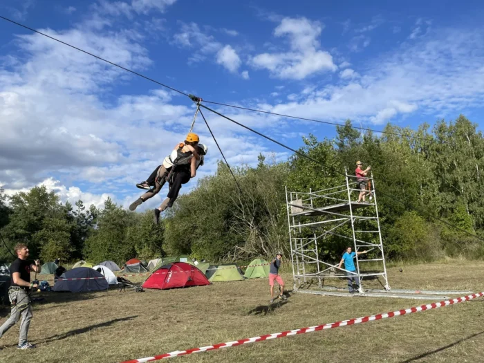 Zieleinfahrt zu zweit mit der XXL-Seilbahn